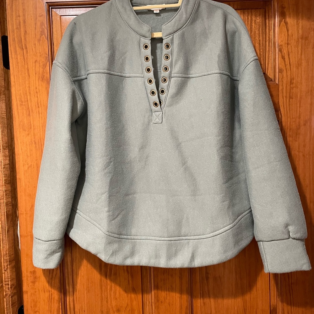 Blu Pepper Gray Sweatshirt with Button Detail